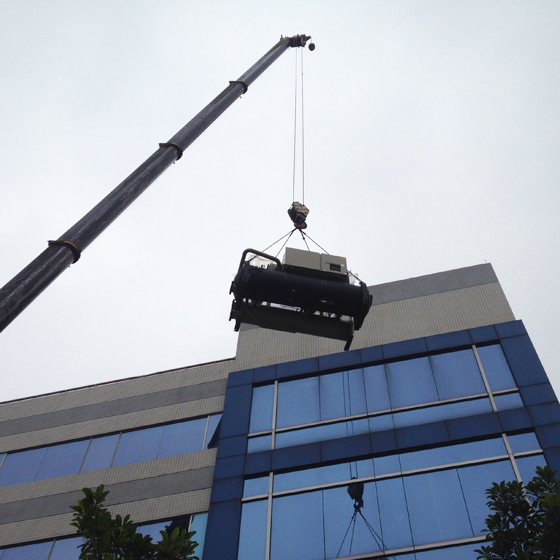 精密設備高空吊裝-工程案例